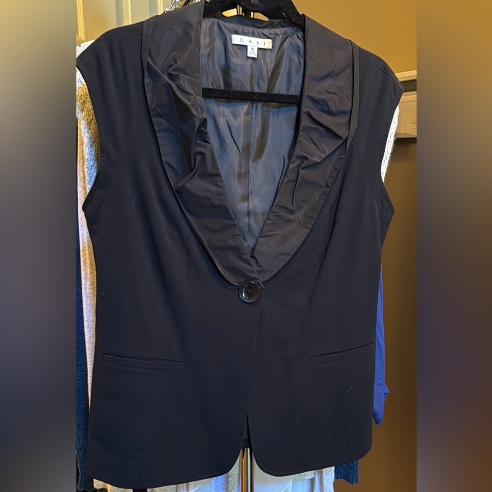 Black Vest by CAbi